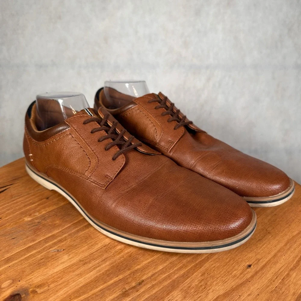 Aldo lace up